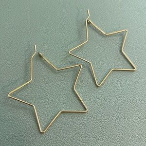 Gold Star Earrings